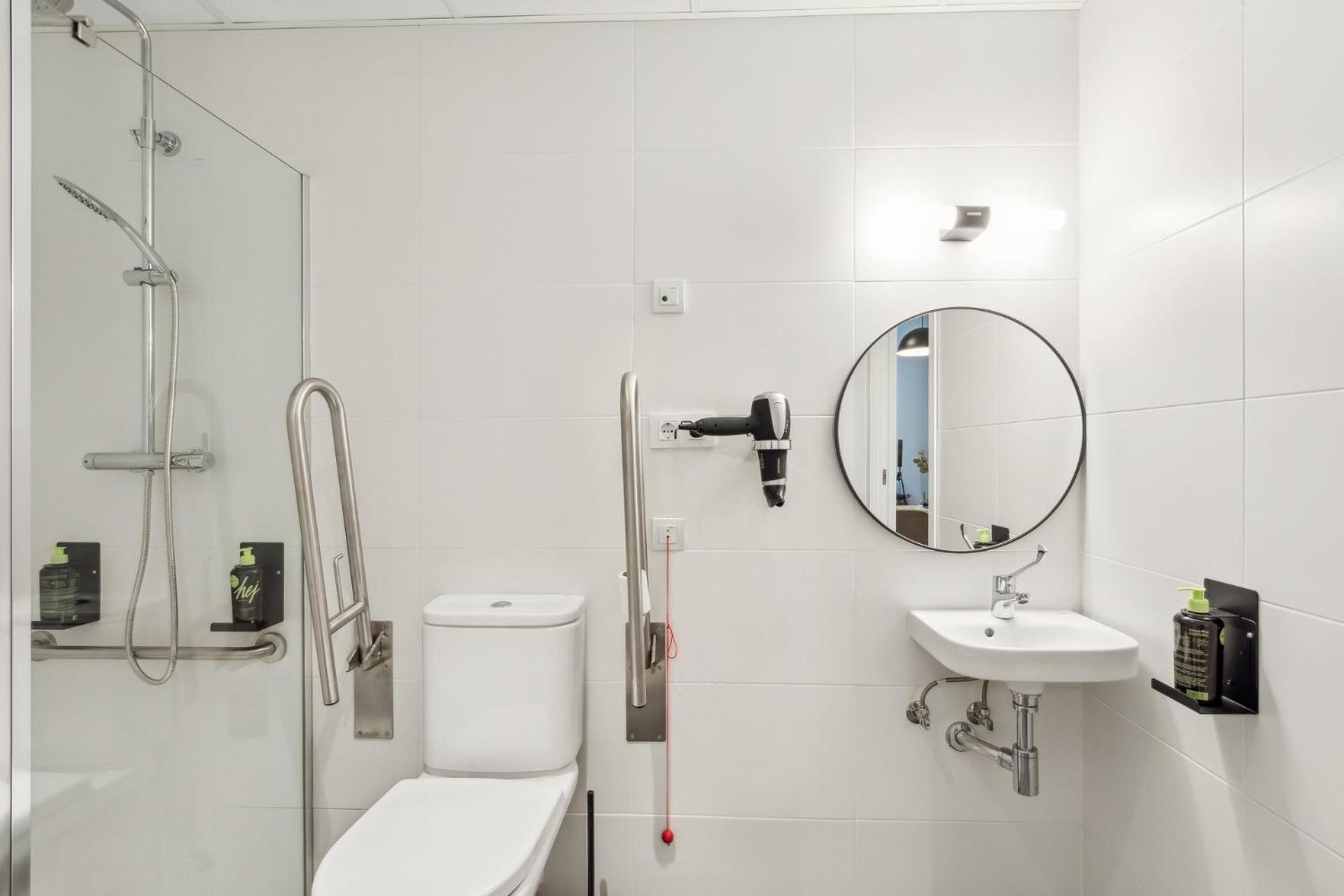 Appartamento Limehome Calle De Cadiz *